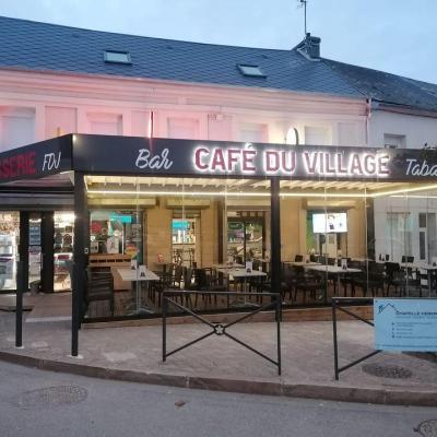 Cafe du village